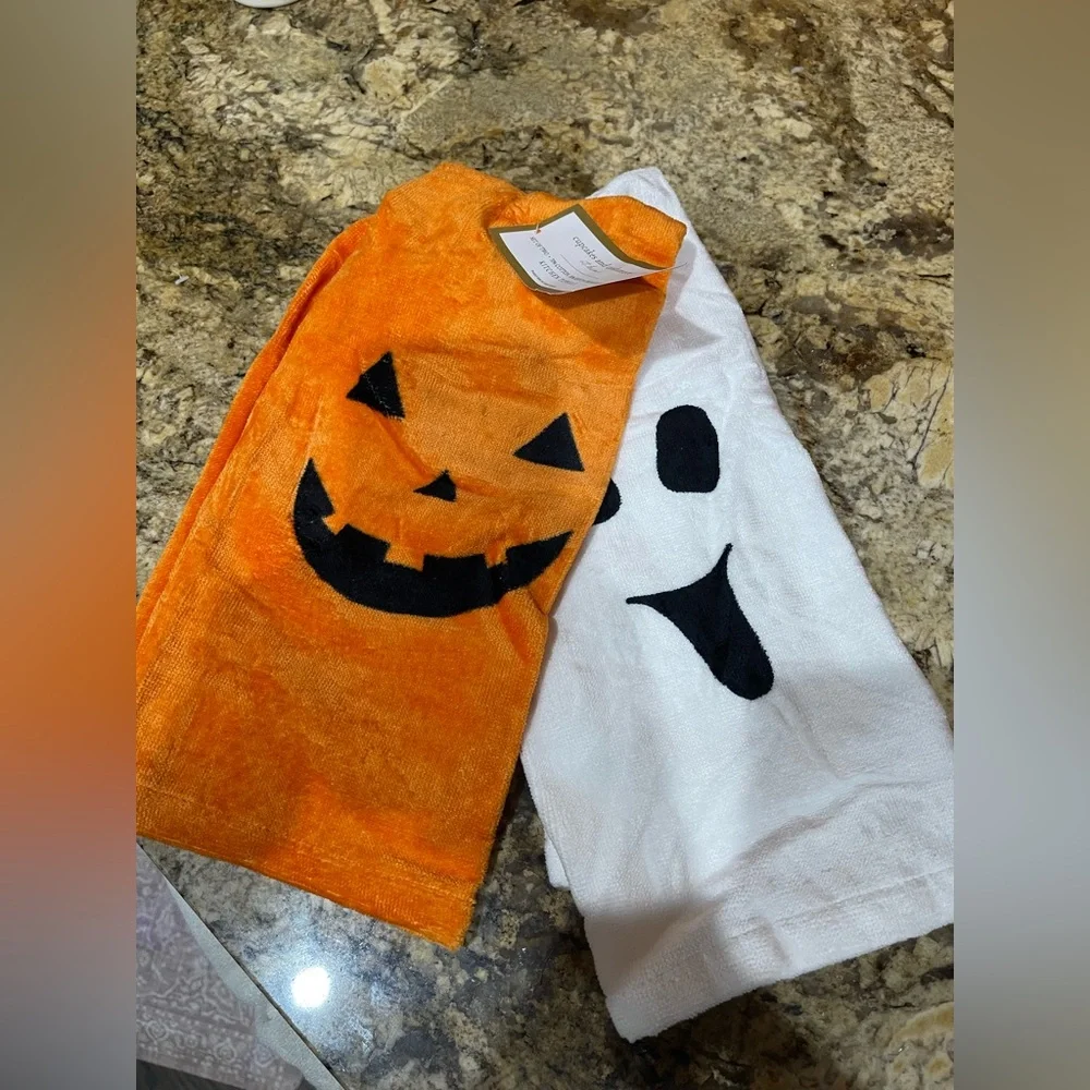 Cupcakes and Cashmere kitchen towel set - jack o’lantern and ghost faces NEW!